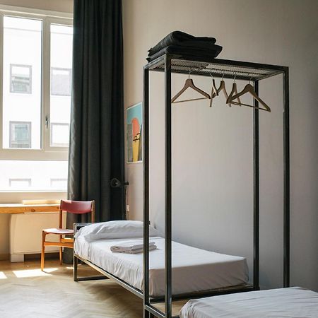 Casabase Hostel Milan Luaran gambar