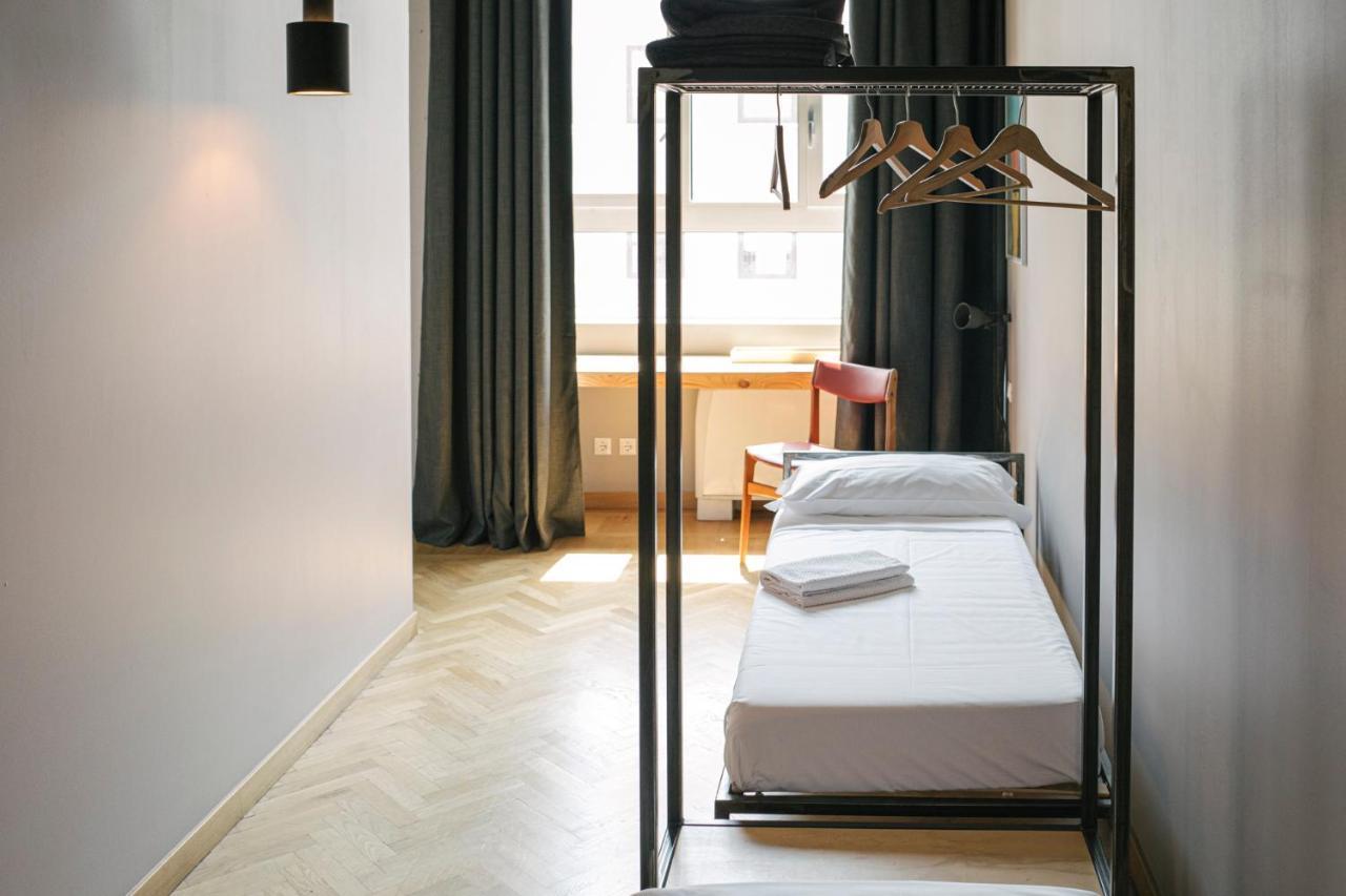 Casabase Hostel Milan Luaran gambar